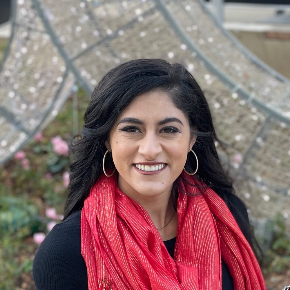 Meet your Posher, Cristina